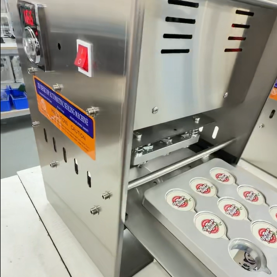 Coffee Tea & Jane - Automatische Boba-thee/koffie plastic/papieren beker verzegelmachine met
