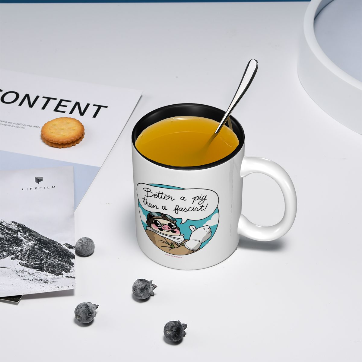 Beter een varken dan een fasci - Coffee Better Than Tea recensie en prijs